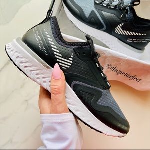 NWT Nike Odyssey React 2 Shield